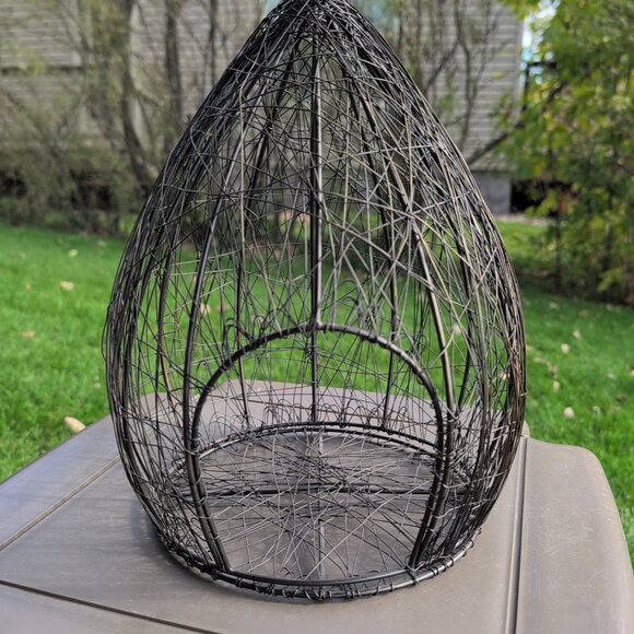 Wire Birdhouse Indoor Or Outdoor Decorative Or For Actual Use - Picture 2 of 6